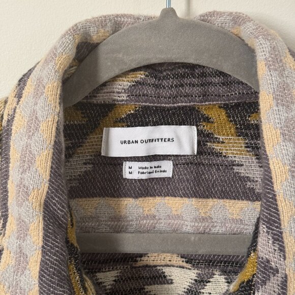 Urban Outfitters Print Shirt Jacket - Picture 2 of 2
